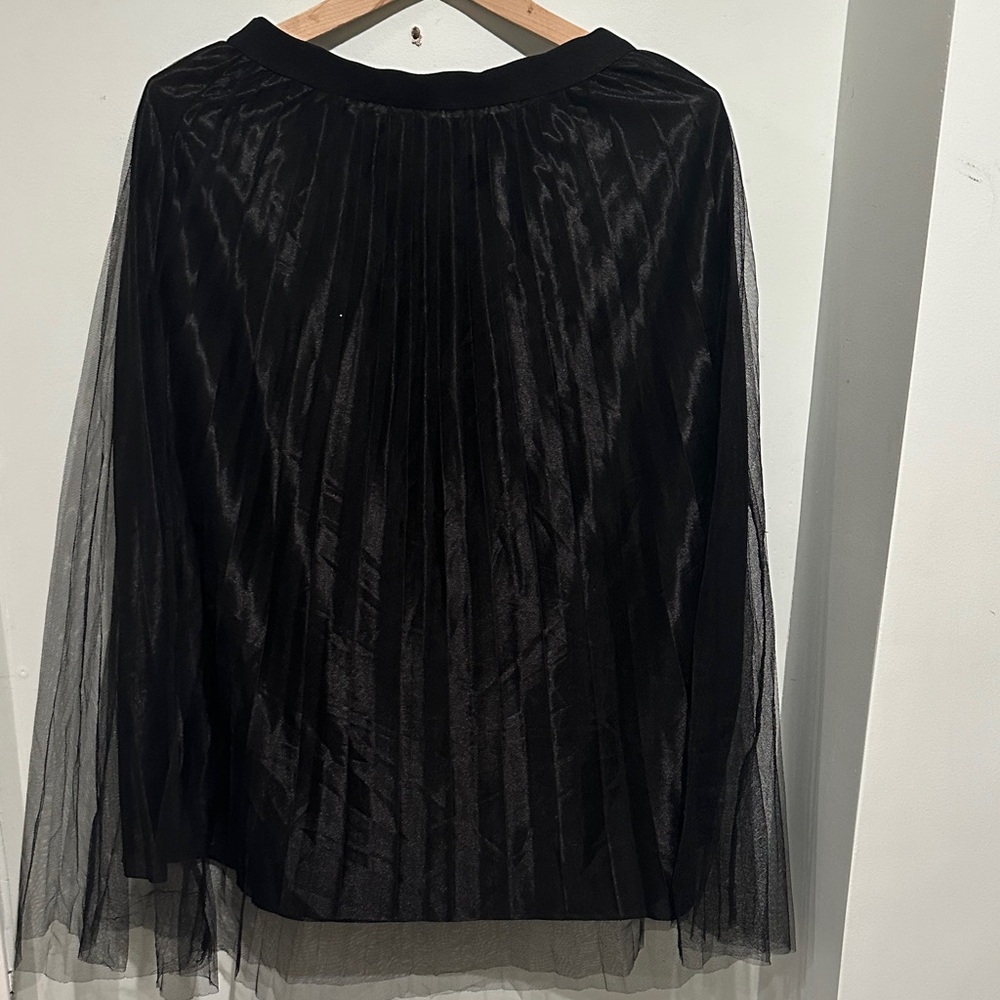 Black Pleated Tulle Midi Skirt